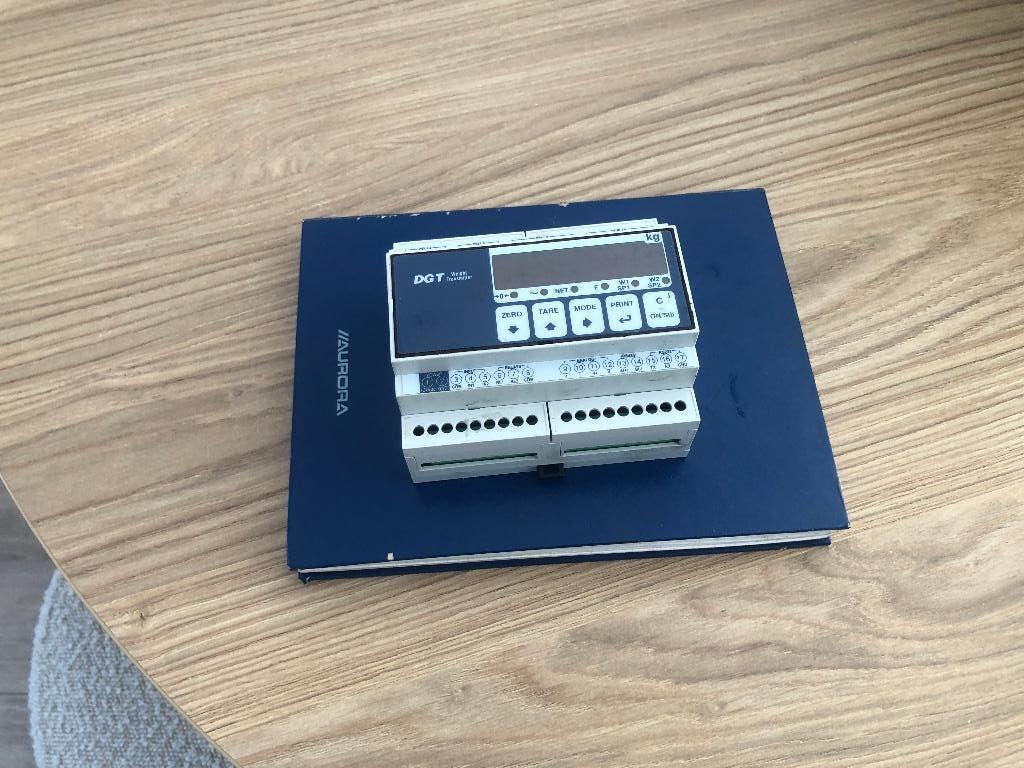 te koop:DGT4 AN/S1 6535 / 4-kanaals gewichtszender, Hobby en Vrije tijd, Ophalen of Verzenden, Gebruikt