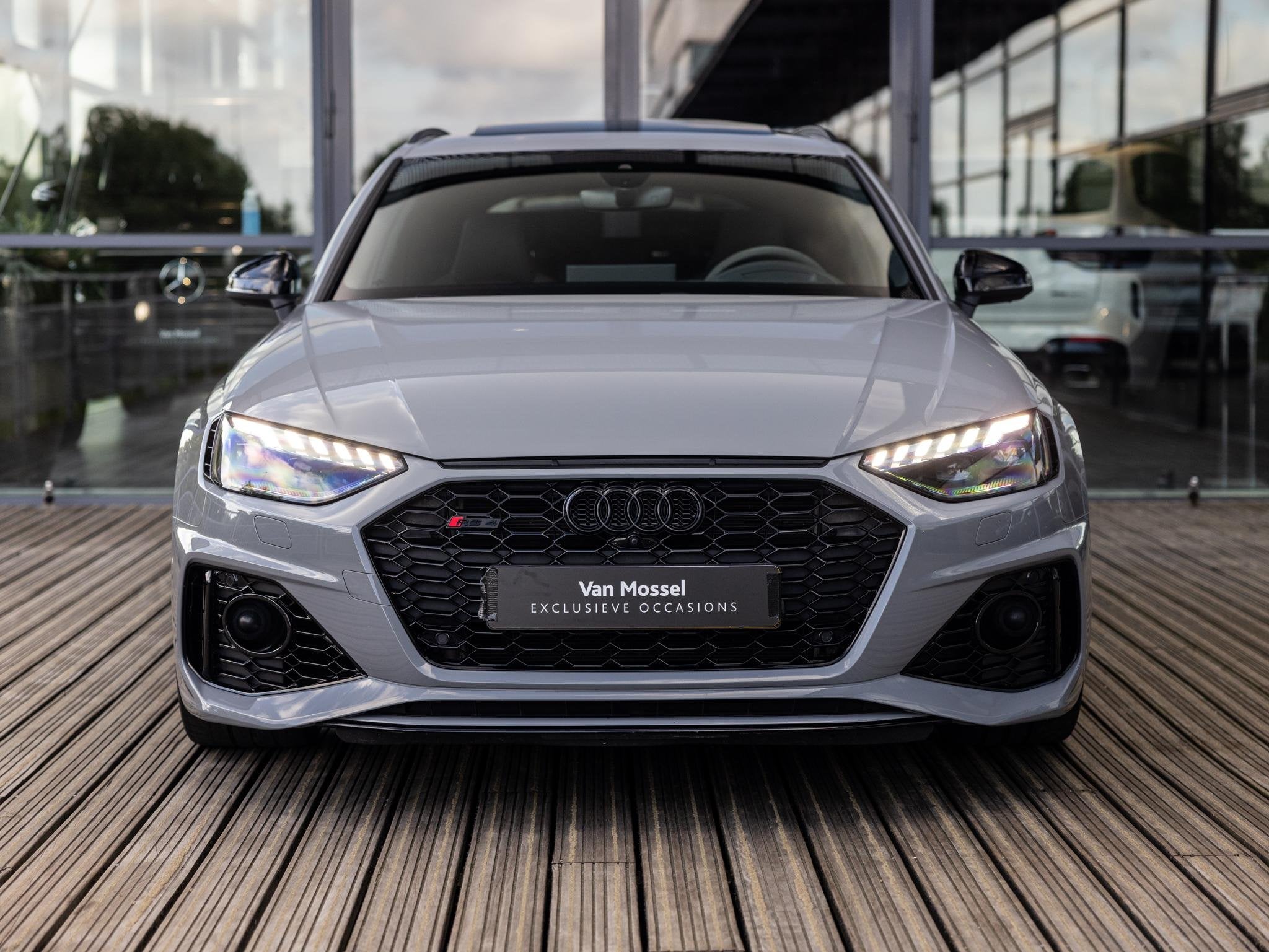 Audi RS4 Avant 2.9 TFSI RS 4 quattro competition plus kuipst, 12 maanden, Gebruikt, Parkeerassistent, Vierwielaandrijving