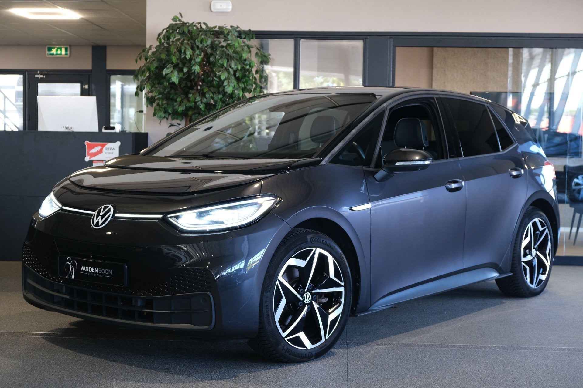Volkswagen ID.3 Pro S 77 kWh 90% SOH Led Navi 360 camera HUD, Auto's, Automaat, Achterwielaandrijving, Gebruikt, 495 min