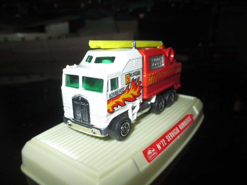 1:87 Freightliner Bomberos brandweer Guisval 72, Ophalen of Verzenden, Nieuw, Auto