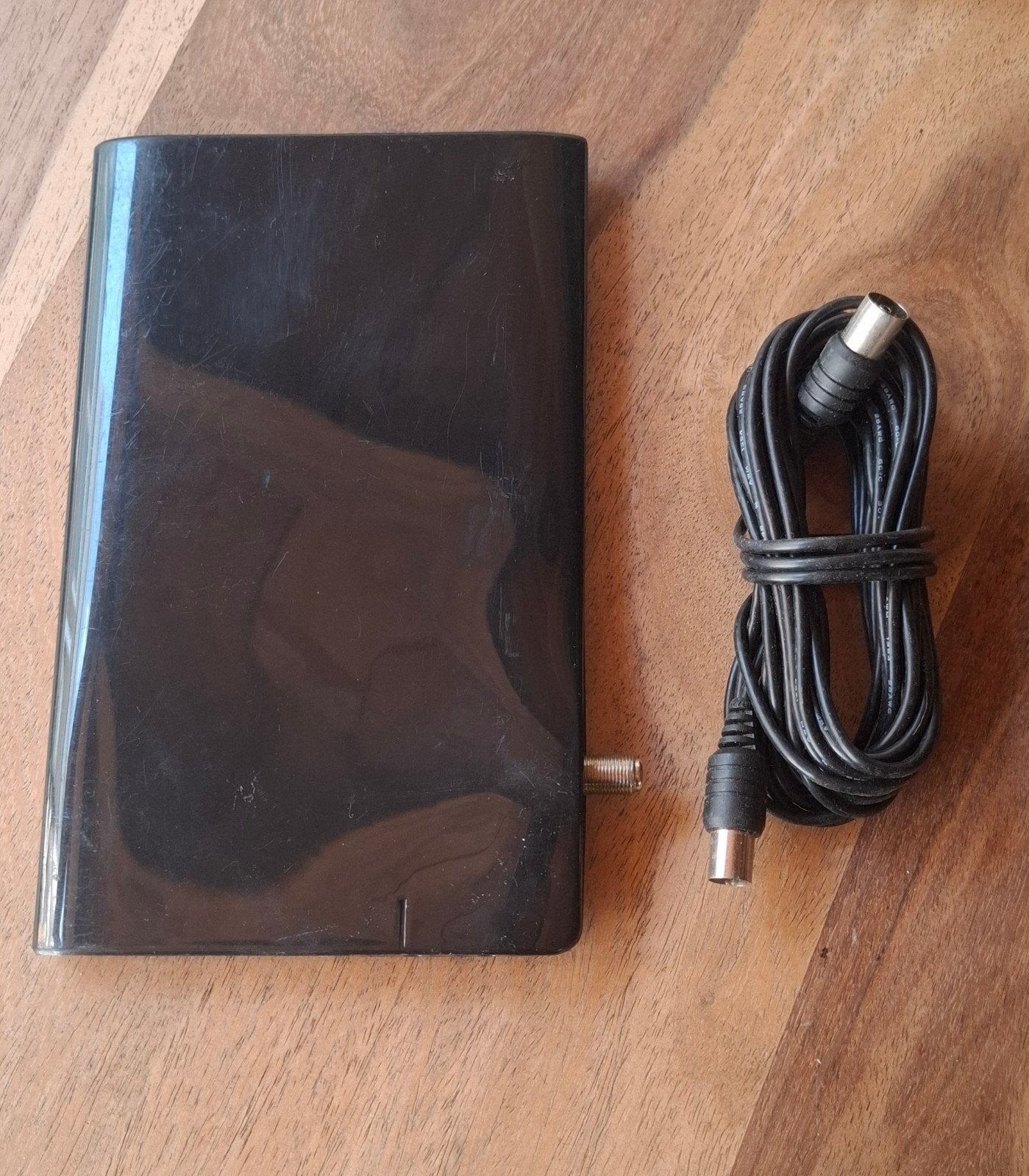 Zwarte DVB-T Antenne met kabel, Ophalen of Verzenden, Gebruikt, Antenne