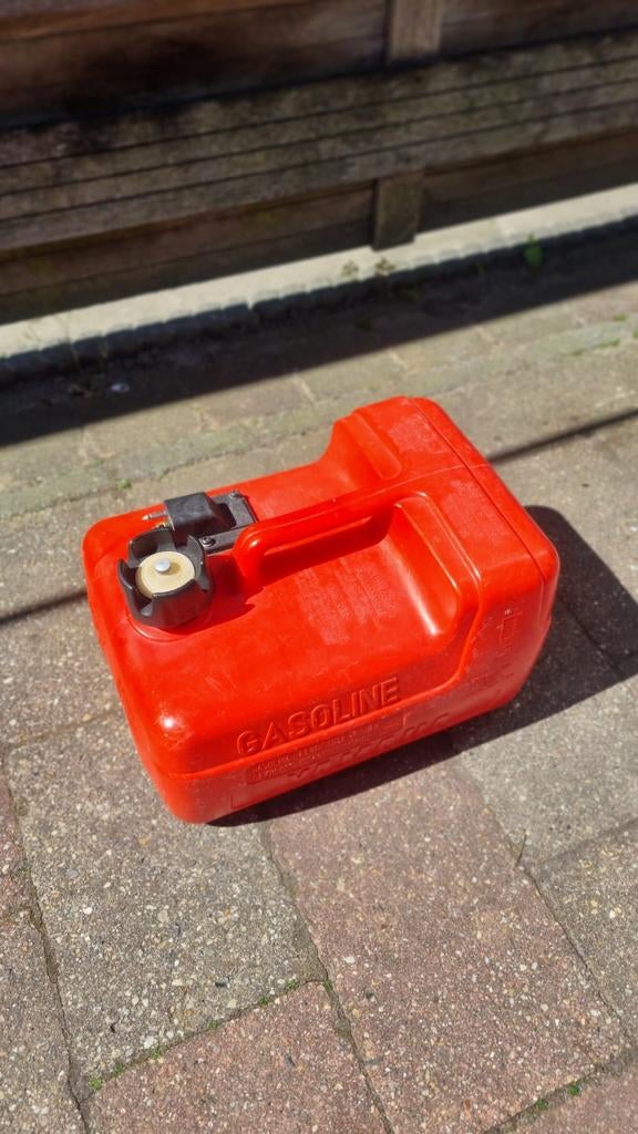 Yamaha benzine 12L tank, Ophalen, Zo goed als nieuw, Motor en Techniek, Zeilboot of Motorboot