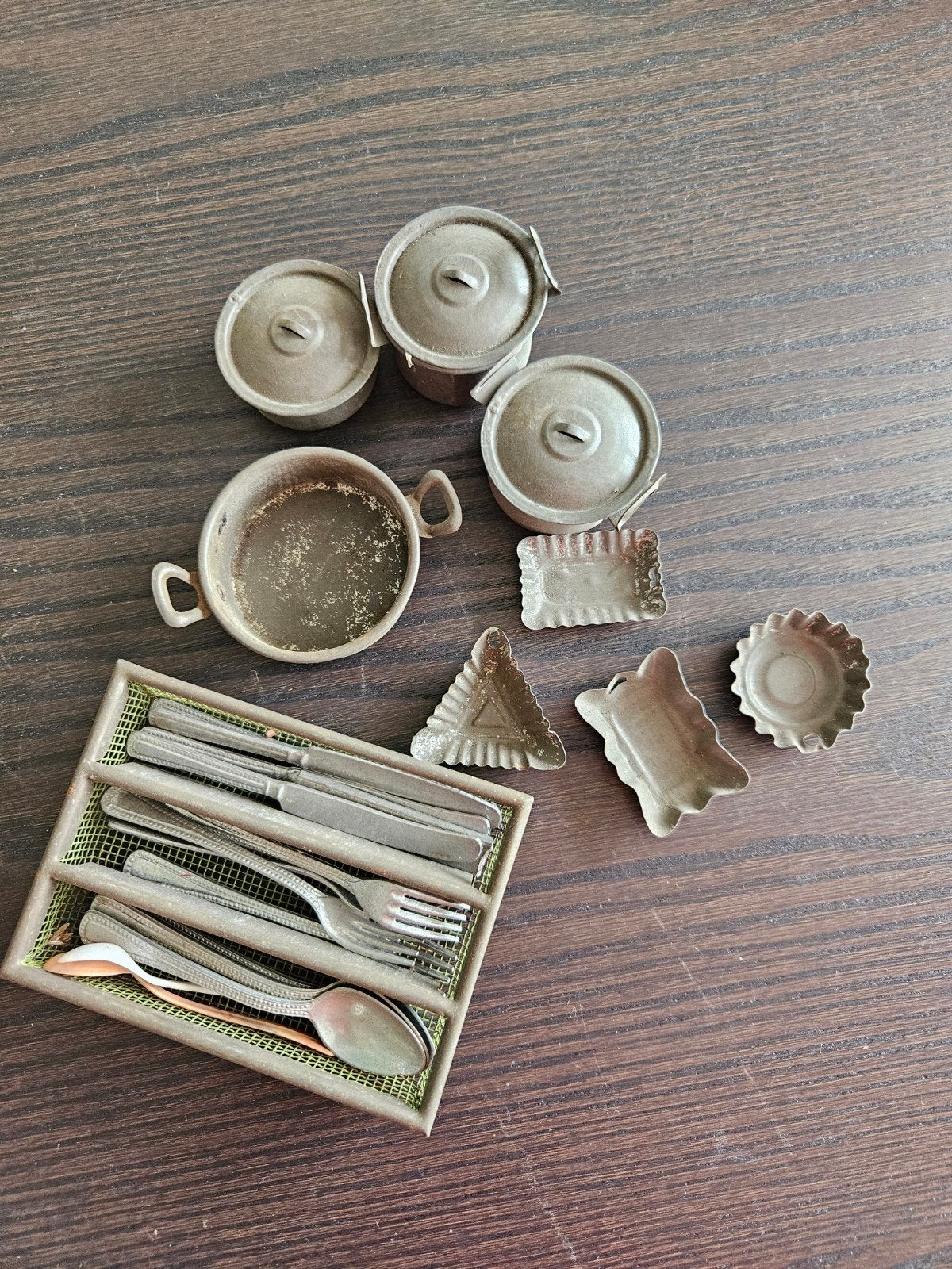 Vintage metalen speelgoed servies en bestek set, Verzenden