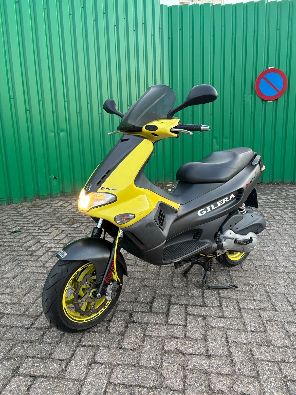Gilera Runner 180cc M08 2003 - Dubbelgelagerd in onderdelen, 180 cc, 0 versnellingen, Gilera, Gilera