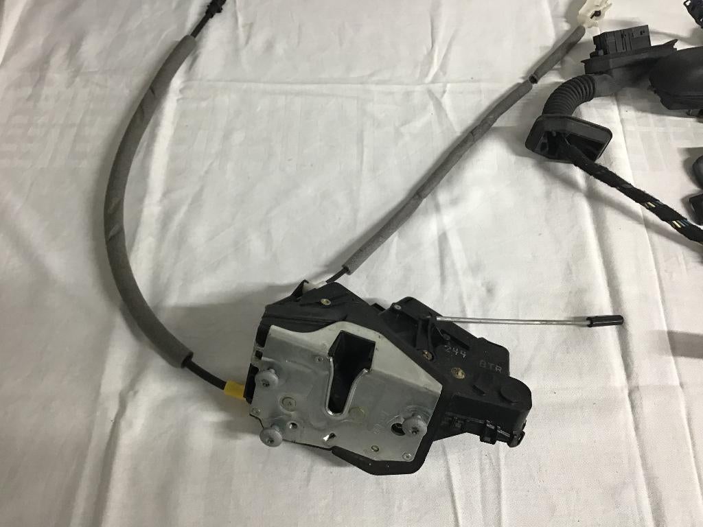 BMW E46 Sedan automatische deurslotopener., Auto-onderdelen, Ophalen of Verzenden, Gebruikt, BMW