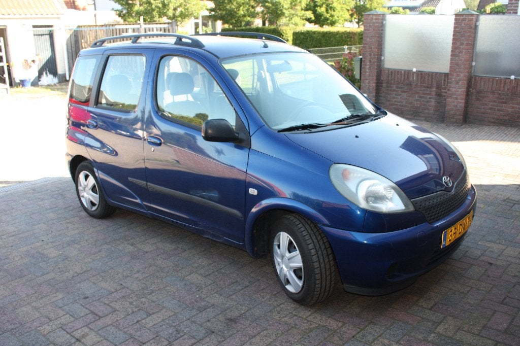 Toyota Yaris Verso 1.3 16V Vvti 2000 Airco, trekhaak., Voorwielaandrijving, 1299 cc, 40 €/maand, 4 cilinders