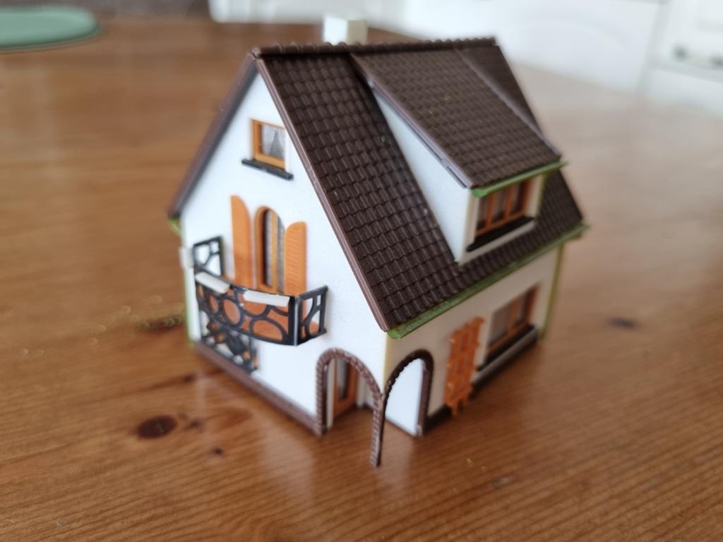 Faller 130200 HO huis met dakkapel., Overige merken, Gelijkstroom of Wisselstroom, Brug, Tunnel of Gebouw, Ophalen of Verzenden