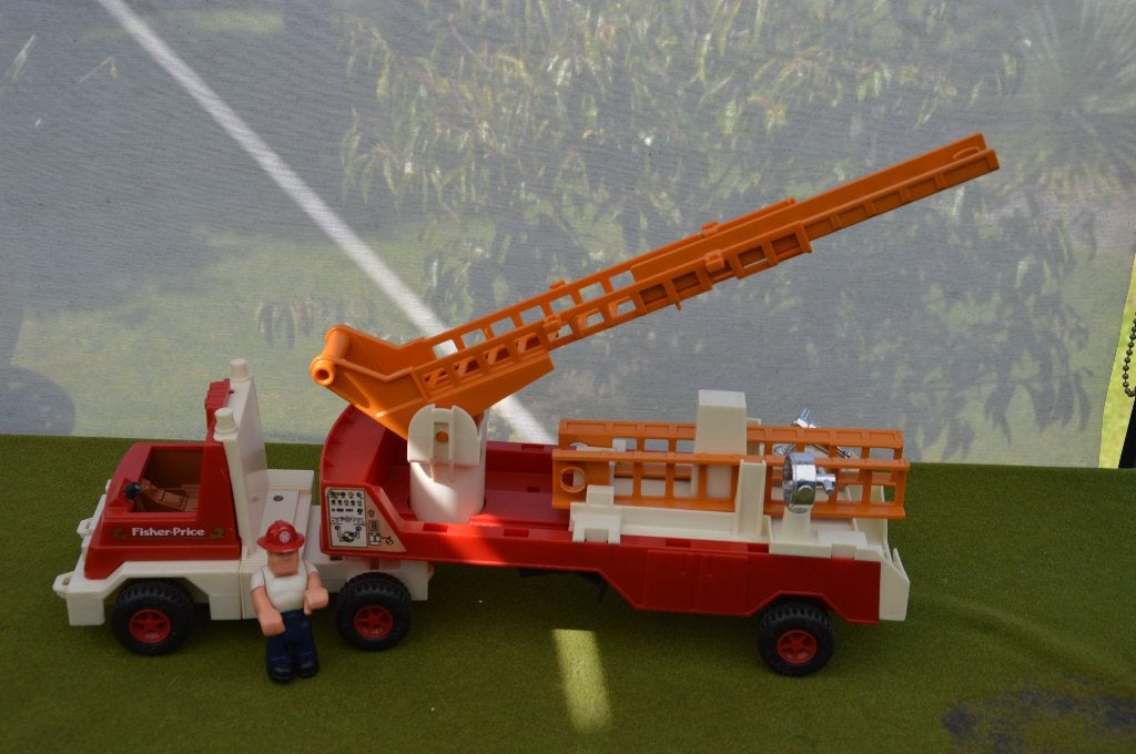 Vintage Fisher Price brandweerwagen jaren 80 Husky Helpers, Ophalen of Verzenden, Gebruikt, Speelset