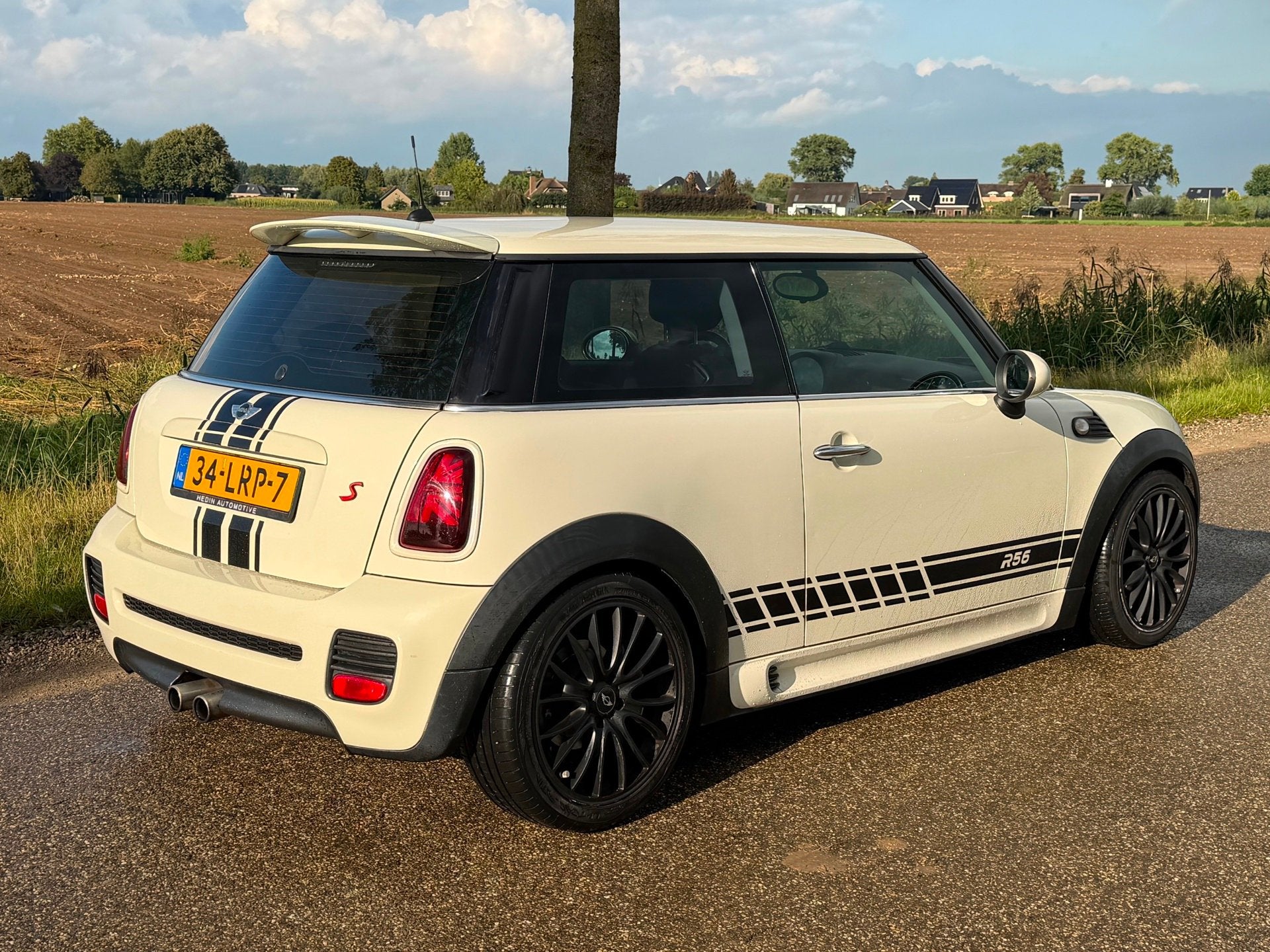 Mini 3-Deurs 1.6 One MINIMALIST Business Line APK 12-2026 Ai, Auto's, Voorwielaandrijving, Euro 5, Stof, Zwart