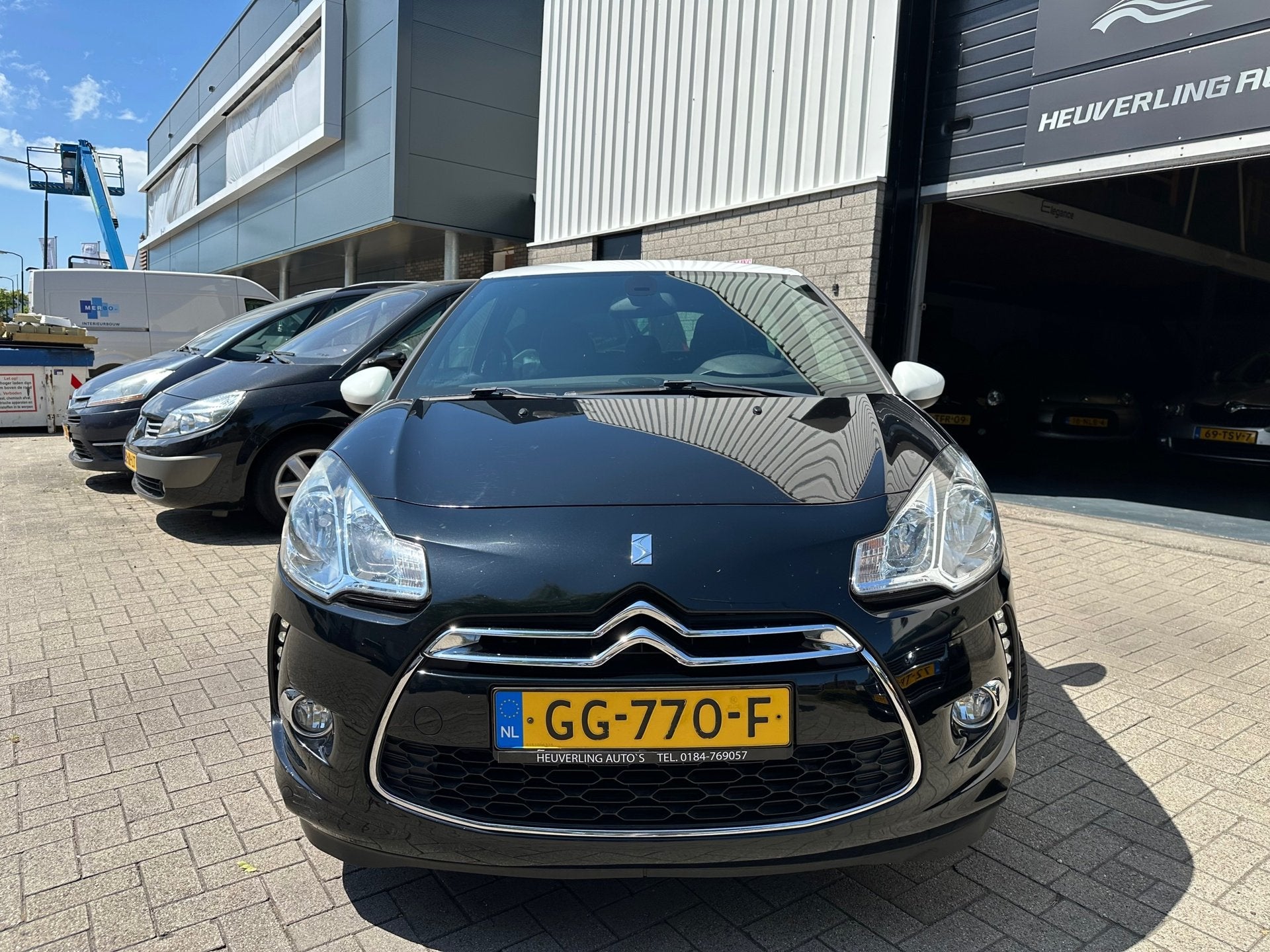 Citroen DS3 1.2 PureTech Business | Airco | Navi | PDC | APK, Voorwielaandrijving, Stof, Gebruikt, 1199 cc