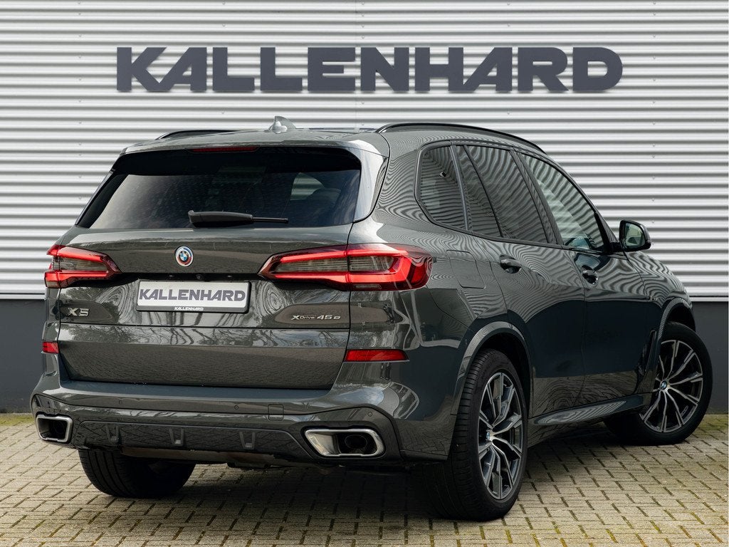 BMW X5 xDrive45e M-Sport - Pano - Comfortzetels - Trekhaak -, 12 maanden, Gebruikt, 394 pk, Vierwielaandrijving