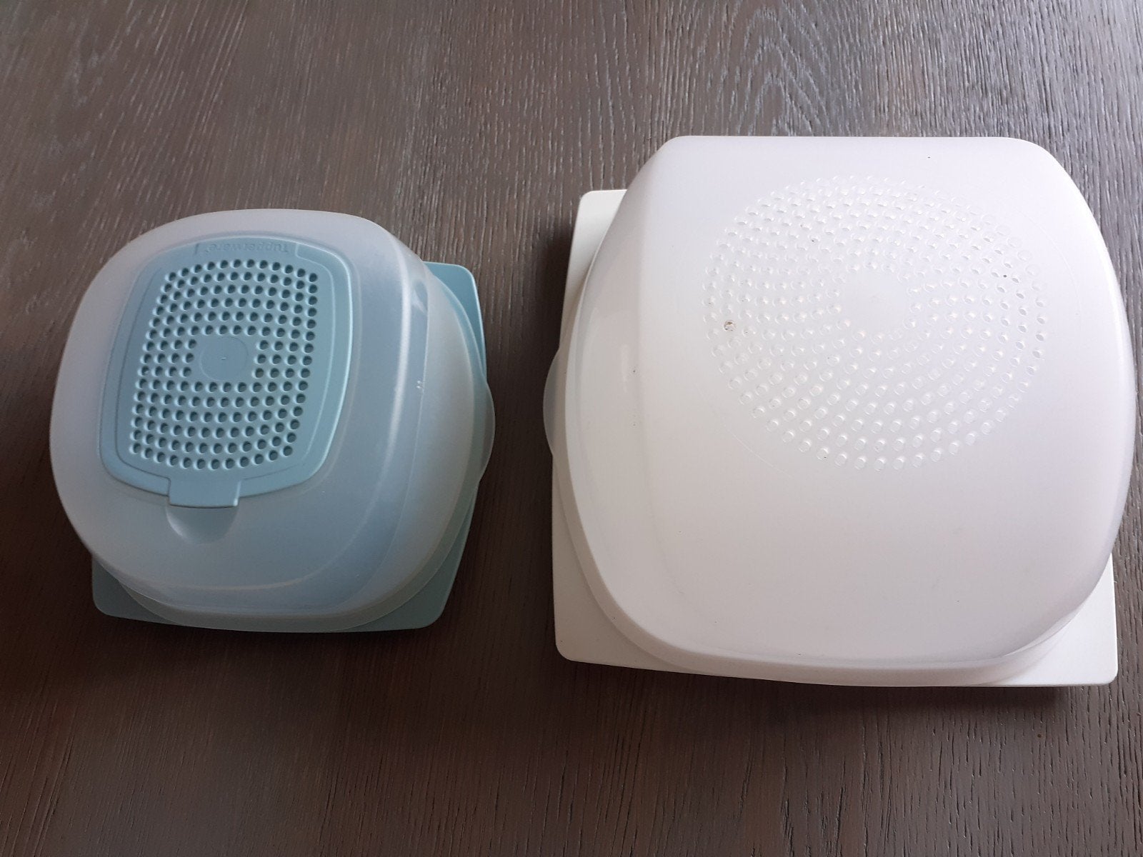 Kaasstolp TUPPERWARE, Ophalen of Verzenden, Zo goed als nieuw, Bewaardoos