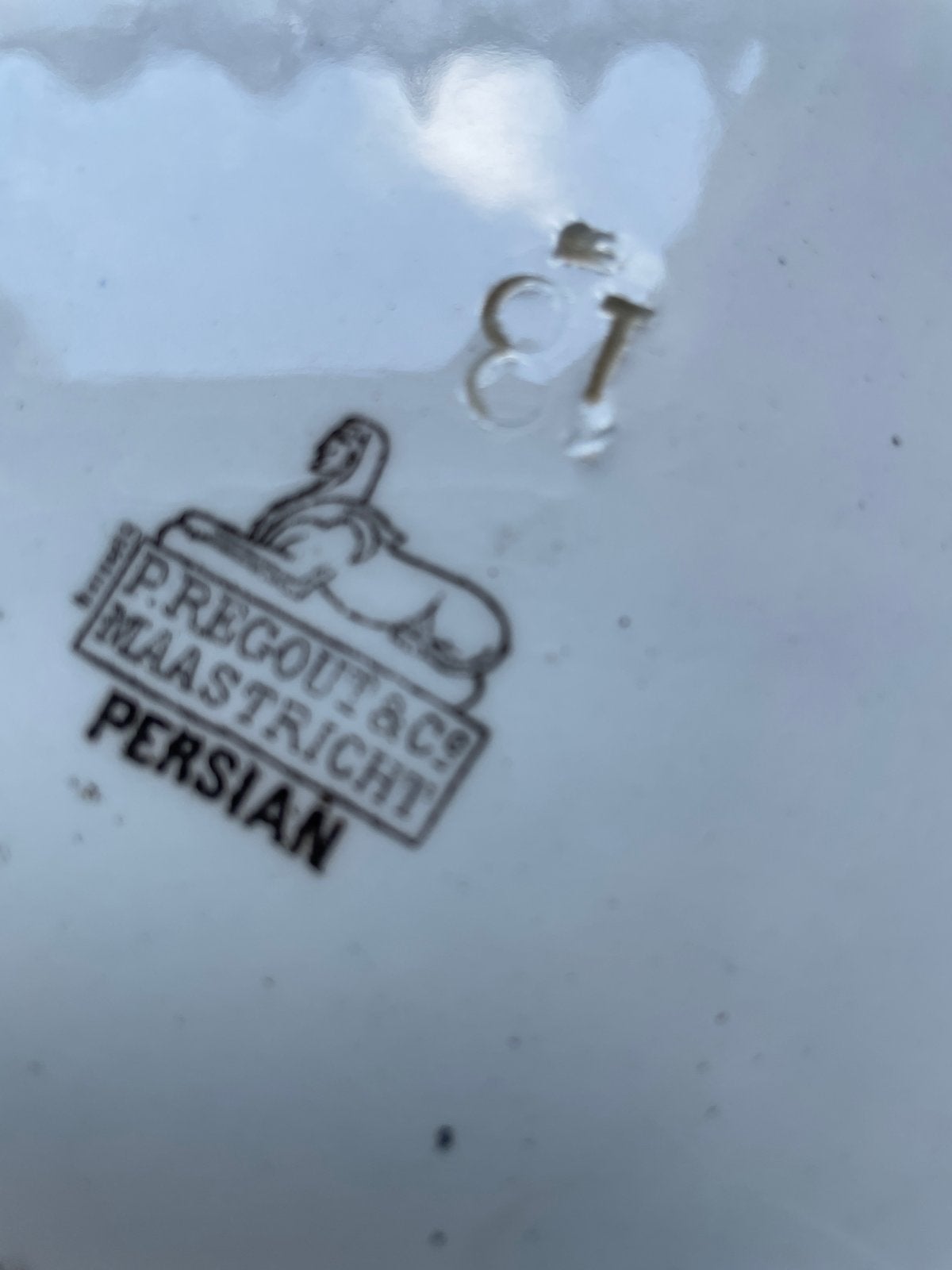 Antiek P. Regout & Co Maastricht 'Persian' schaal, Ophalen of Verzenden