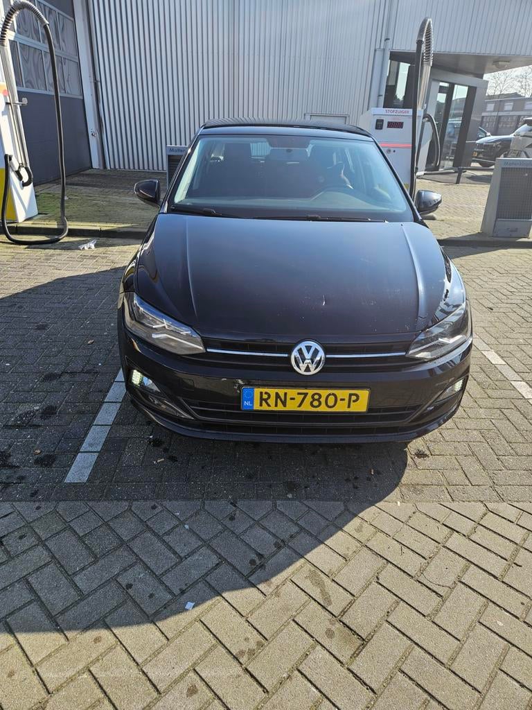 Volkswagen Polo 1.0 TGI 90pk 2018 Zwart - APK tm juni 2027, Auto's, Volkswagen, 1160 kg, Zwart, Origineel Nederlands, Handgeschakeld