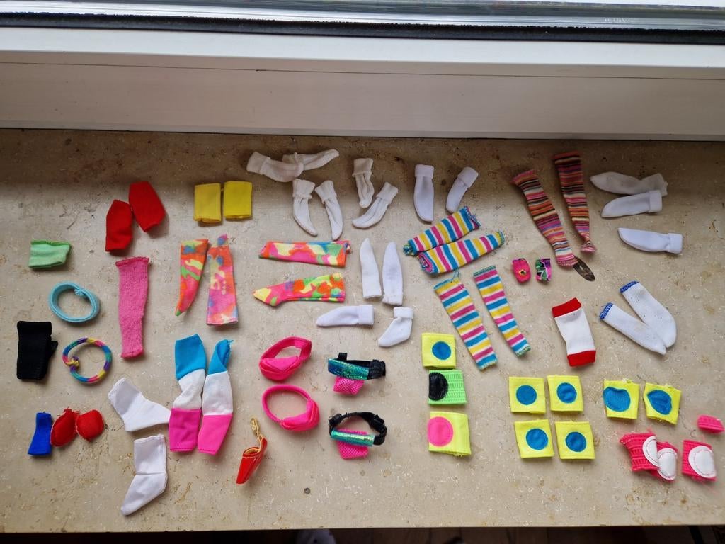 Barbie puppen Socken und Accessoires, Ophalen of Verzenden
