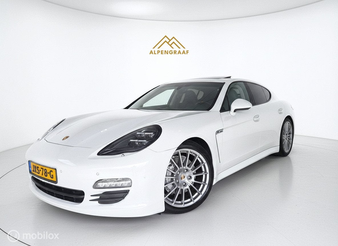 Porsche Panamera 4.8 S BTW Dealeronderhouden., Auto's, Porsche, Automaat, Achterwielaandrijving, Gebruikt, 4 stoelen