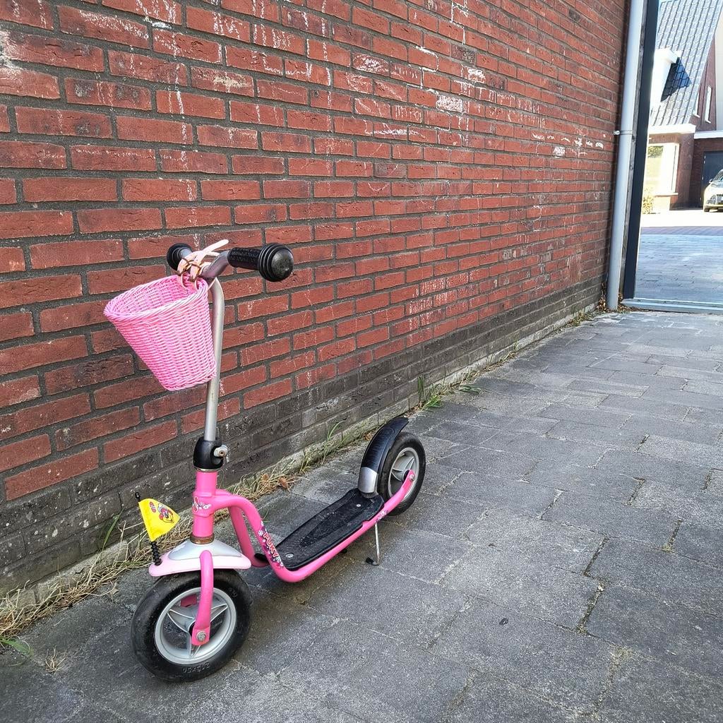 Roze Puky step met mandje, Ophalen