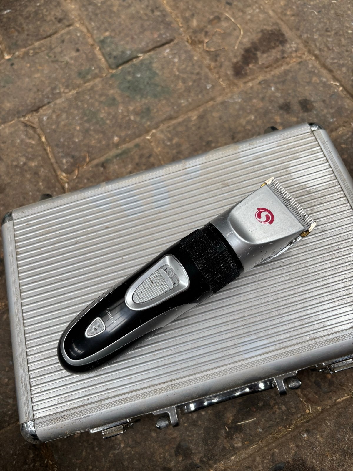Sectolin Clipper SE 210 – Complete tondeuse met 2 accu’s, Dieren en Toebehoren, Sectolin, Ophalen of Verzenden, Gebruikt