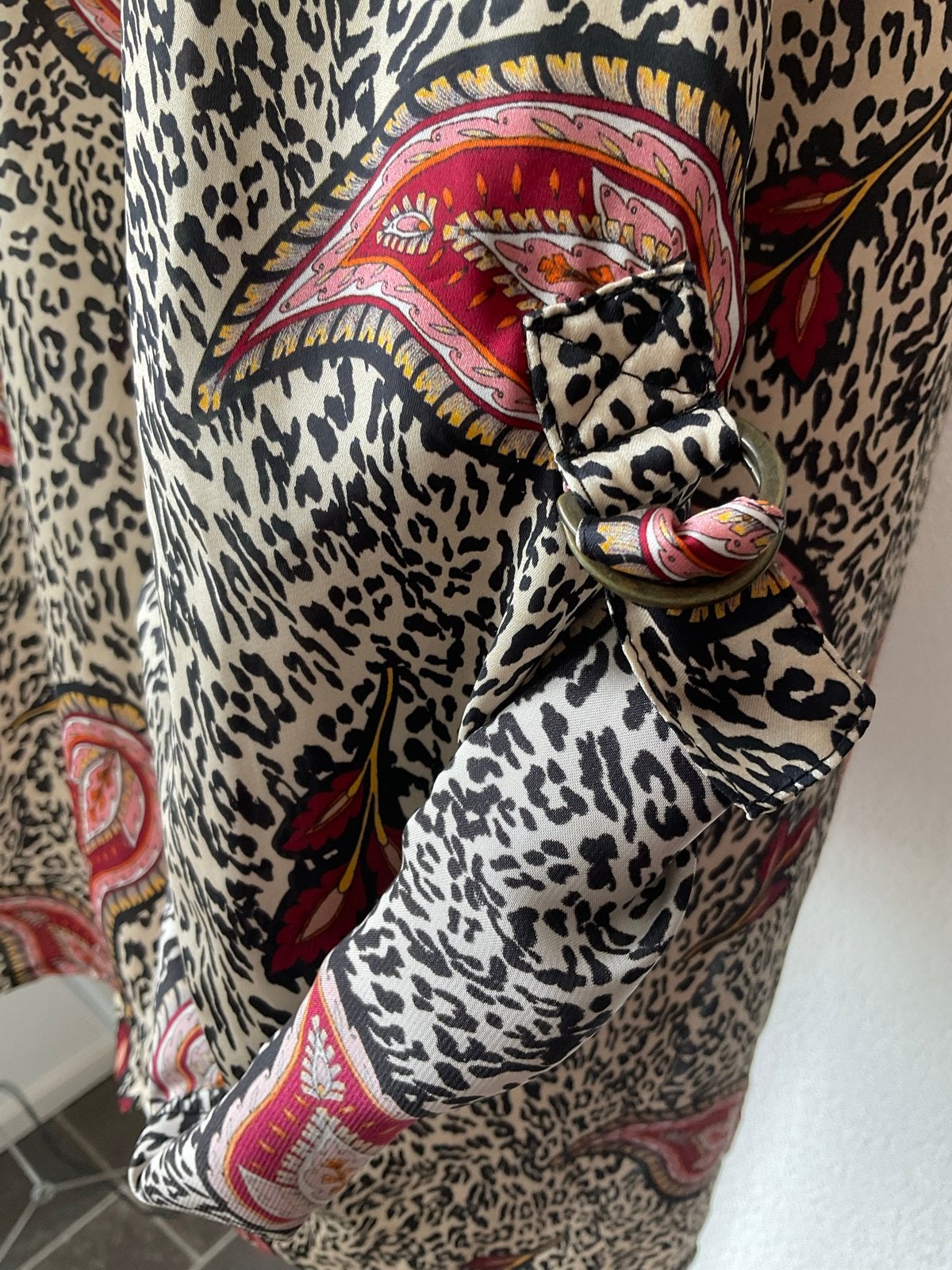 Summum , loshangende Blouse Maat 38 - Nieuwstaat, Ophalen of Verzenden, Nieuw, Maat 38/40 (M), Meerkleurig