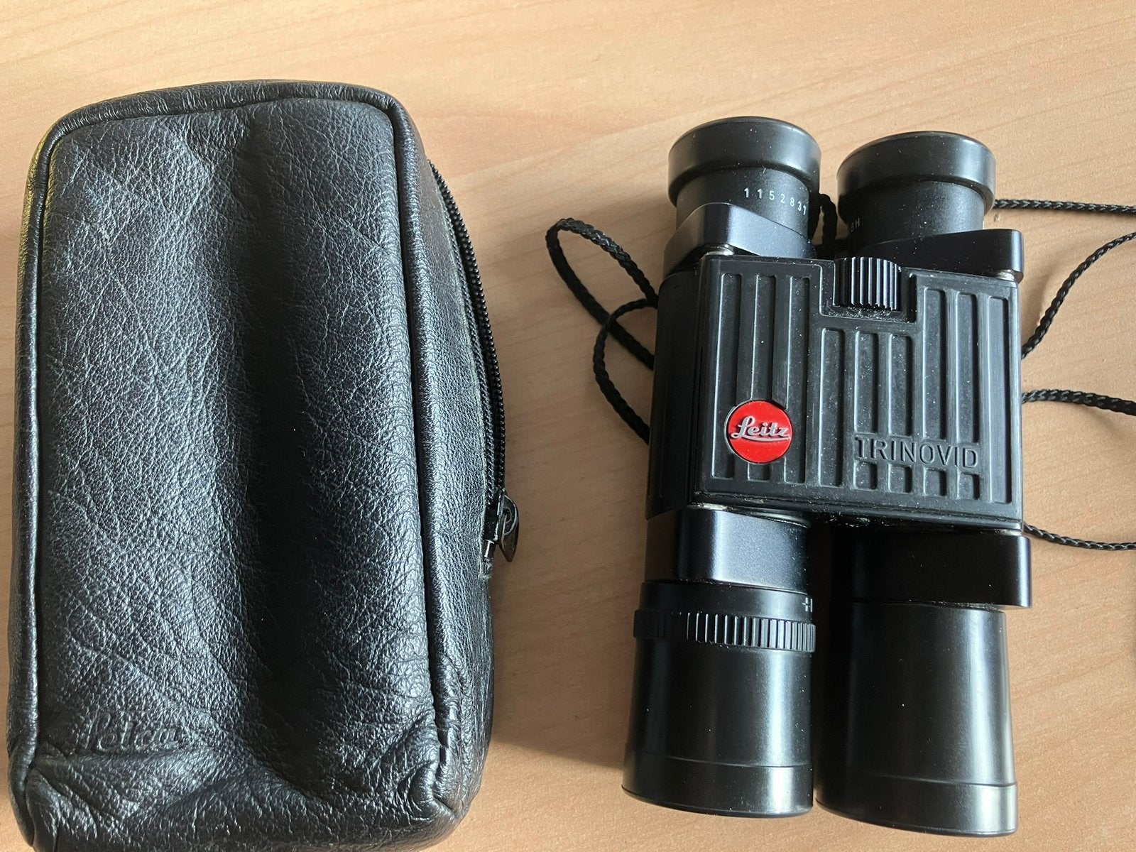 Leica  Leitz 10x25 Trinovid BCA verrekijker, werkt prima, Gebruikt, Dakkant (recht), Ophalen of Verzenden, 8 tot 12x
