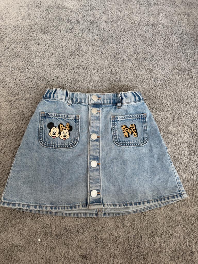 Minnie mouse jeansrok maat 122, Kinderen en Baby's, Kinderkleding | Maat 122, Verzenden, Gebruikt, Meisje, Jurk of Rok
