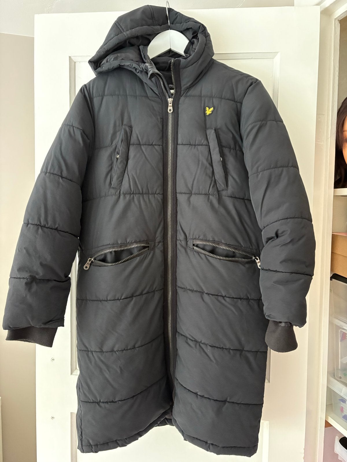 Lyle & Scott Junior lange gewatteerde jas - Zwart, Kinderen en Baby's, Kinderkleding | Maat 152, Ophalen of Verzenden, Zo goed als nieuw