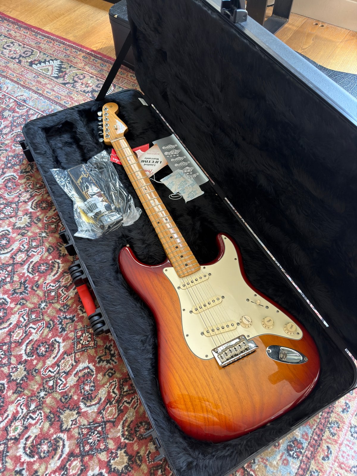 Fender American Standard Stratocaster Sienna Sunburst, Ophalen, Zo goed als nieuw, Solid body, Fender