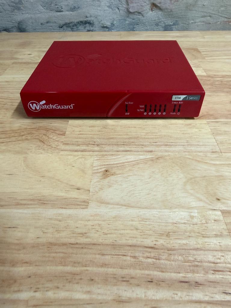 WatchGuard FS2E5 – gebruikt, goede staat, Computers en Software, Routers en Modems, Gebruikt, Router, Ophalen of Verzenden