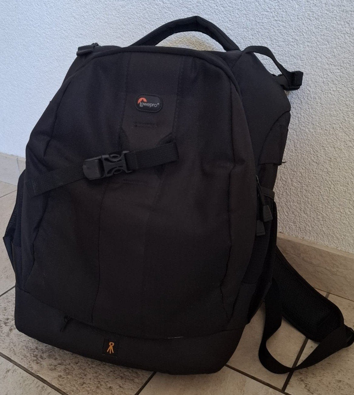 Lowepro fotorugtas,  zwart in goede staat, Ophalen of Verzenden, Zo goed als nieuw, Schoudertas, Overige merken