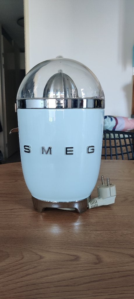 Smeg citruspers lichtblauw, Ophalen, Zo goed als nieuw, Handmatig, Citruspers