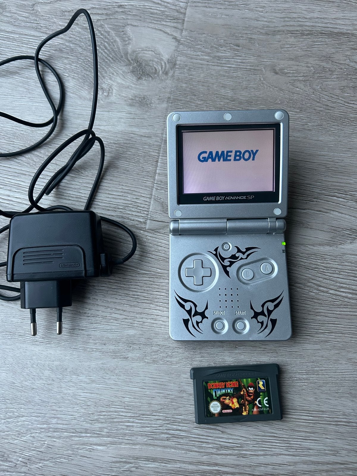 Game Boy Advance SP met Donkey Kong Country, Ophalen of Verzenden, Gebruikt, Game Boy Advance SP, Met games