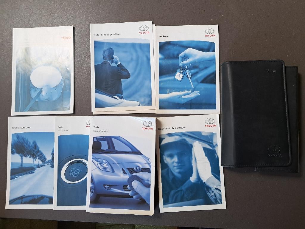 Toyota Yaris Nederlandse instructie/ handleiding boekjes, Auto diversen, Handleidingen en Instructieboekjes, Ophalen of Verzenden