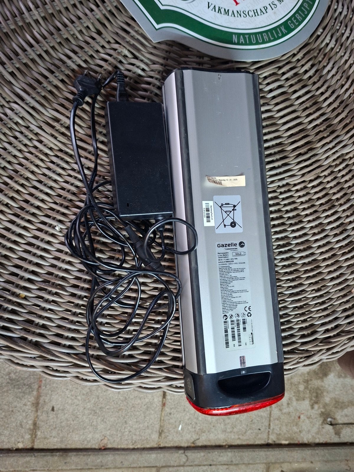 Gazelle Innergy 9Ah Zilver Fietsaccu met Axa Achterlicht, Fietsen en Brommers, Zo goed als nieuw