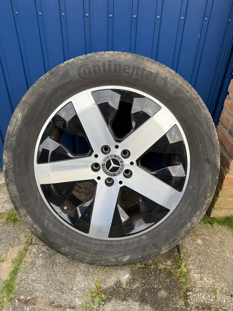 Mercedes band met velg 235-55-R18 Continental, Ophalen of Verzenden, Gebruikt