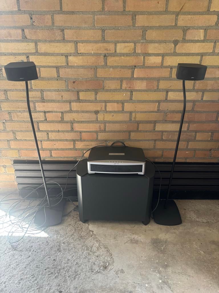 Bose Speakersysteem met Subwoofer/Bass Module, Ophalen of Verzenden, Zo goed als nieuw