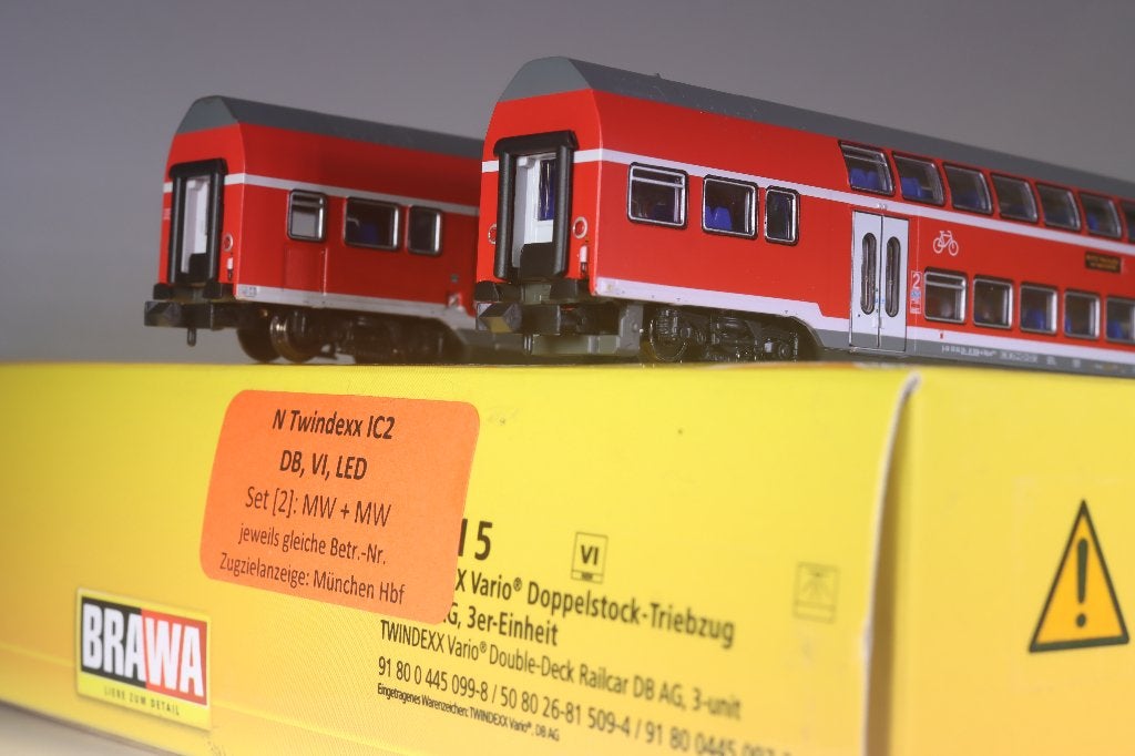2 x dubbeldekker 2e kl type DBpza, rood, DB AG, Overige merken, Gelijkstroom, Ophalen of Verzenden, Nieuw