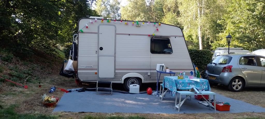 Te huur caravan  alleen per week of langer