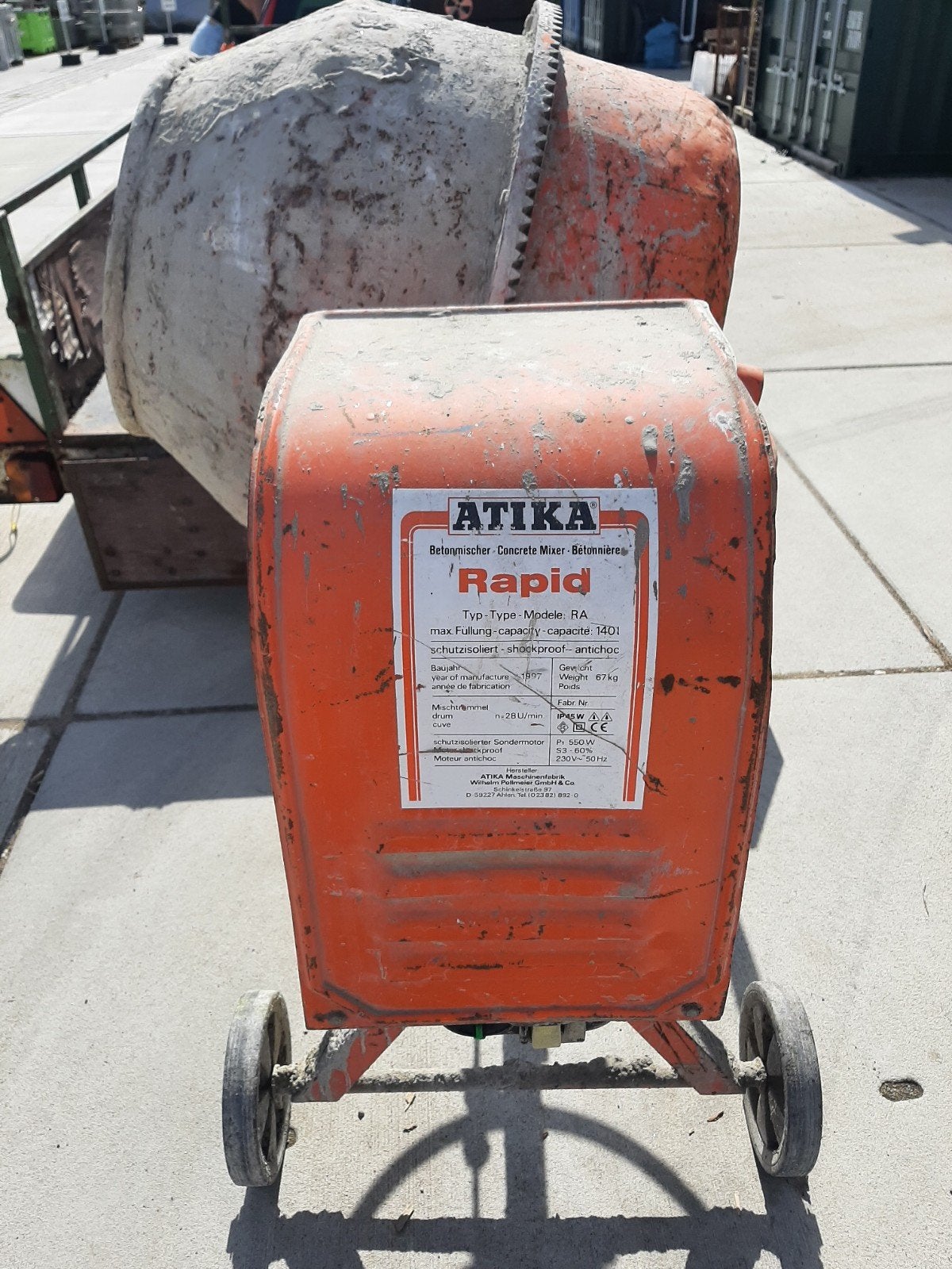 TE HUUR Elektrische beton/mortel molen 140 liter, Ophalen, Gebruikt