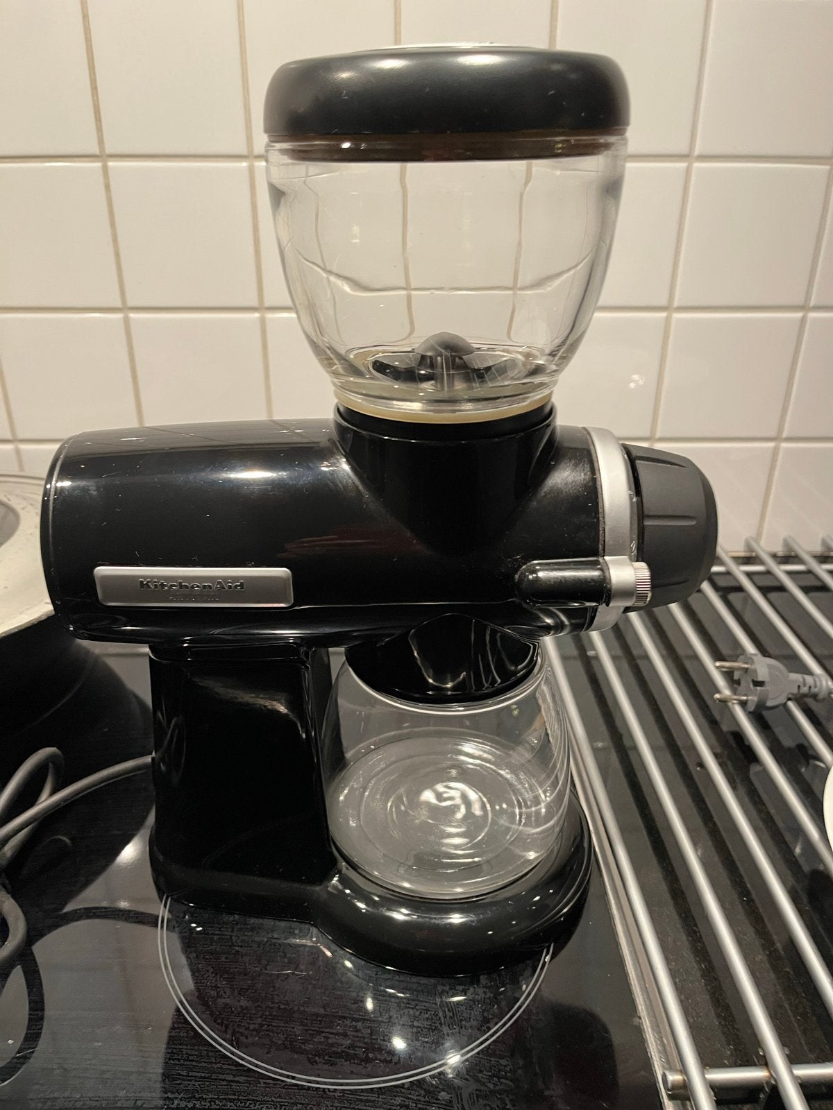 KitchenAid Koffiemolen - Zwart - Model 5KCG0702EOB, Overige modellen, 10 kopjes of meer, Zo goed als nieuw, Koffiebonen