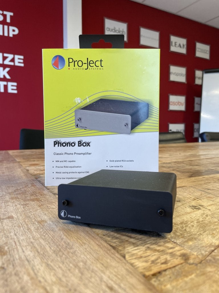 Pro-Ject | Phono Box DC | Voorversterker MM/MC, Audio, Tv en Foto, Overige systemen, Niet ingevuld, Ophalen of Verzenden, Zo goed als nieuw