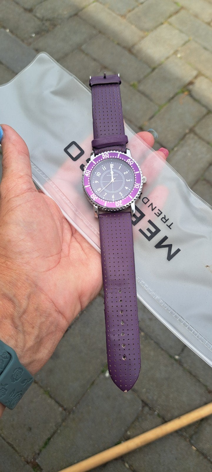 Mees & Co Trendy Horloge - Paars Polshorloge, Ophalen of Verzenden, Zo goed als nieuw, Kunststof, Overige merken