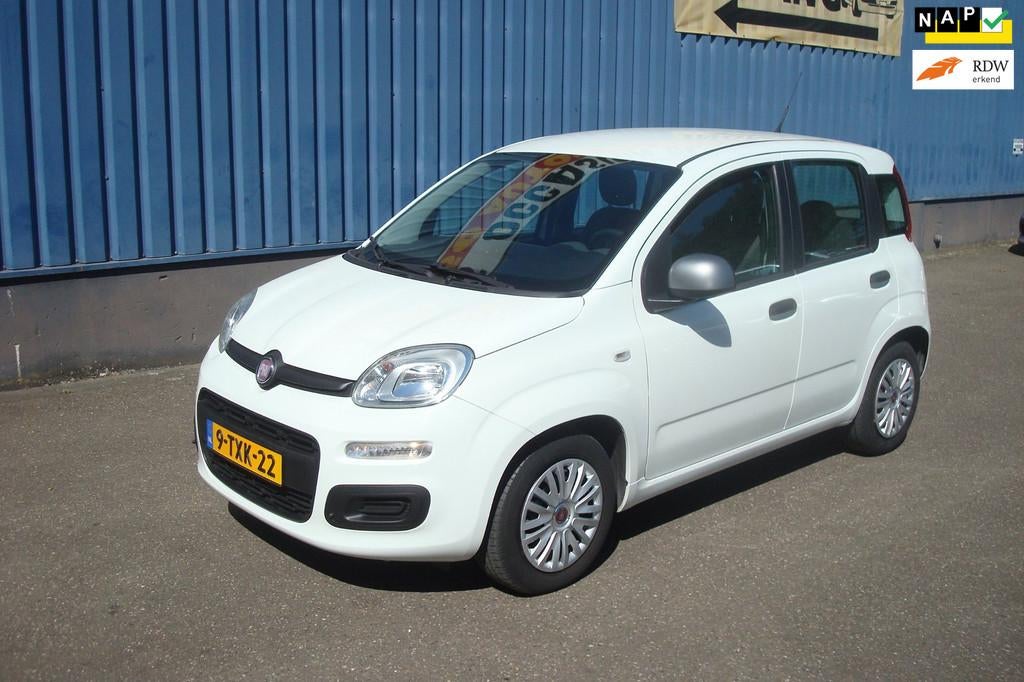 Fiat Panda 0.9 TwinAir Young APK tot 04-03-2027, Auto's, Fiat, Voorwielaandrijving, Gebruikt, Panda, Wit