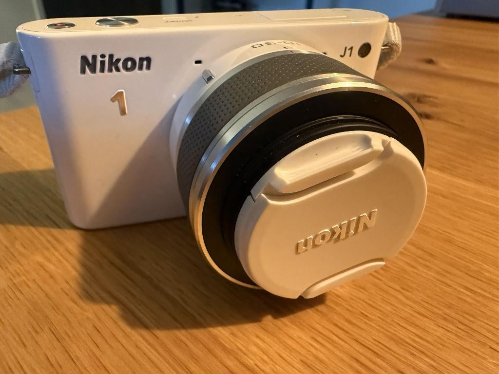 Nikon 1 J1 systeemcamera - moet weg!!, Audio, Tv en Foto, Fotocamera's Digitaal, Gebruikt, 10 Megapixel, Ophalen of Verzenden