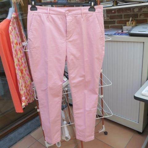 Broek roze Closed mt 42-44, Kleding | Dames, Closed, Maat 42/44 (L), Ophalen of Verzenden, Zo goed als nieuw