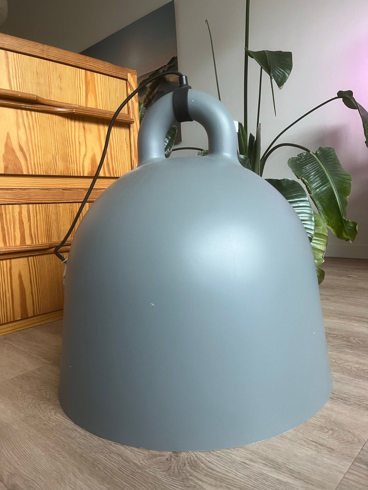 2 Normann Copenhagen Bell  ⌀ 55cm industriele design lampen, Ophalen, Normann Copenhagen, Gebruikt, Normann Copenhagen
