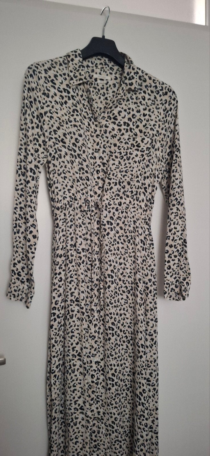Revelation jurk print beige zwart maat M, Maat 38/40 (M), Zwart, Ophalen of Verzenden, Revelation