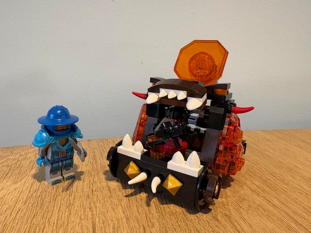 Lego 70311 nexo knights chaos catapult met instructie, Compleet, Gebruikt, Overige thema's, Lego