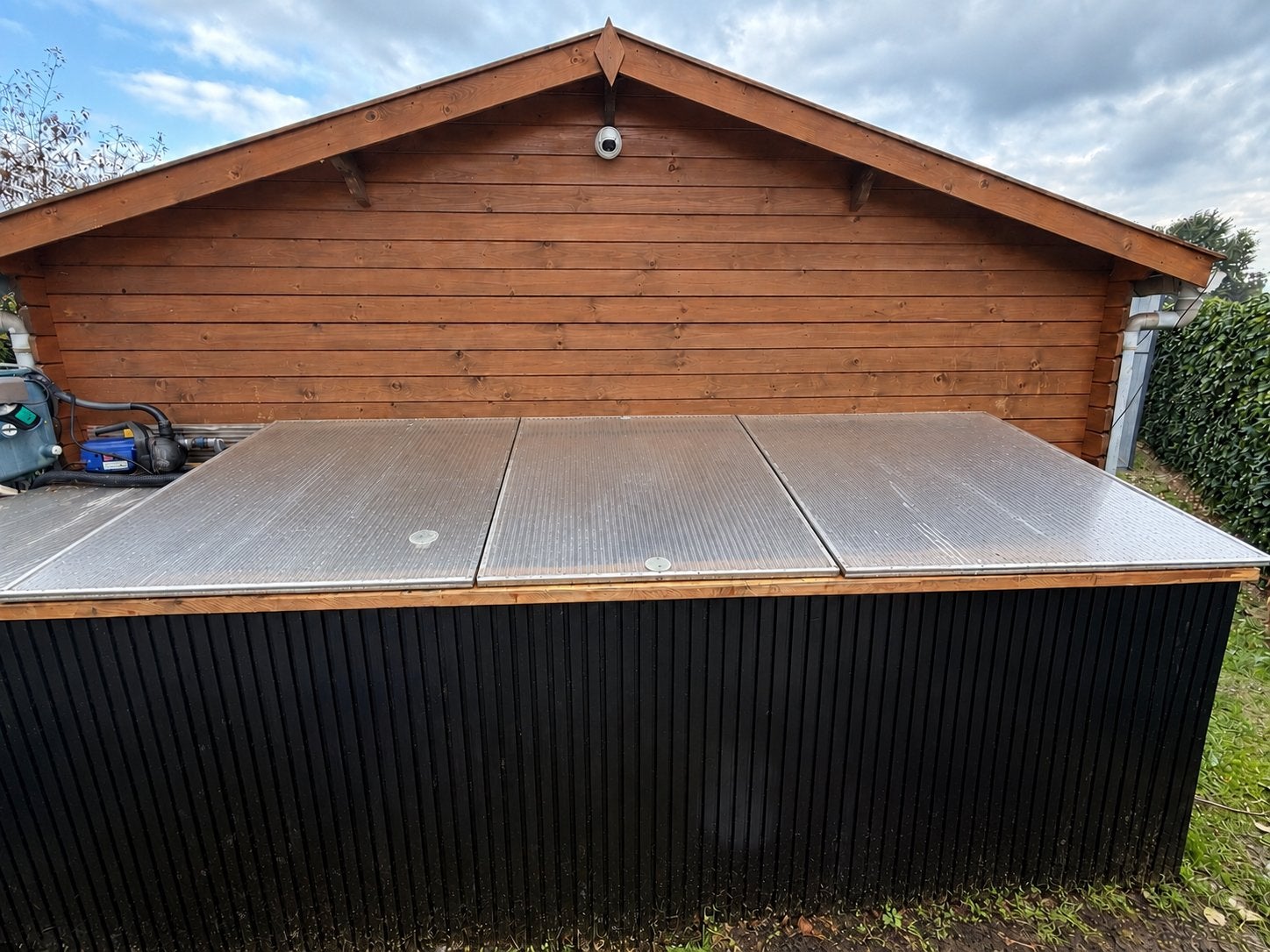 Mooie geïsoleerde koivijver / opgroeivijver, Tuin en Terras, Ophalen, Zo goed als nieuw