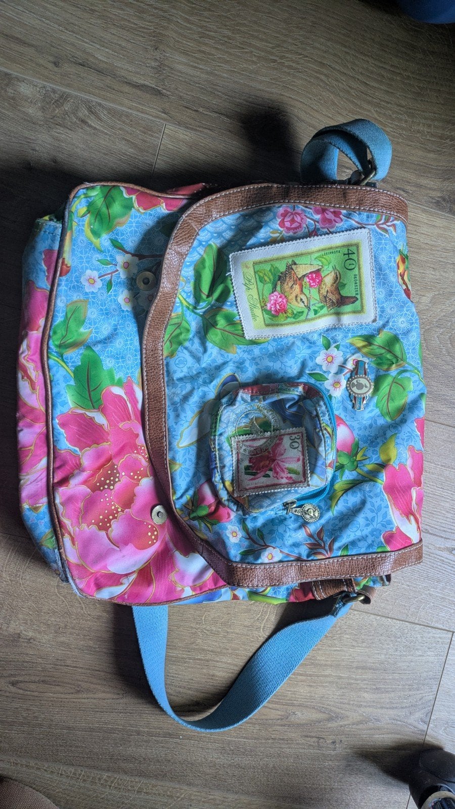 PIP kleurrijke schoudertas met bloemenprint, Ophalen of Verzenden, Gebruikt, Overige kleuren, Schoudertasje