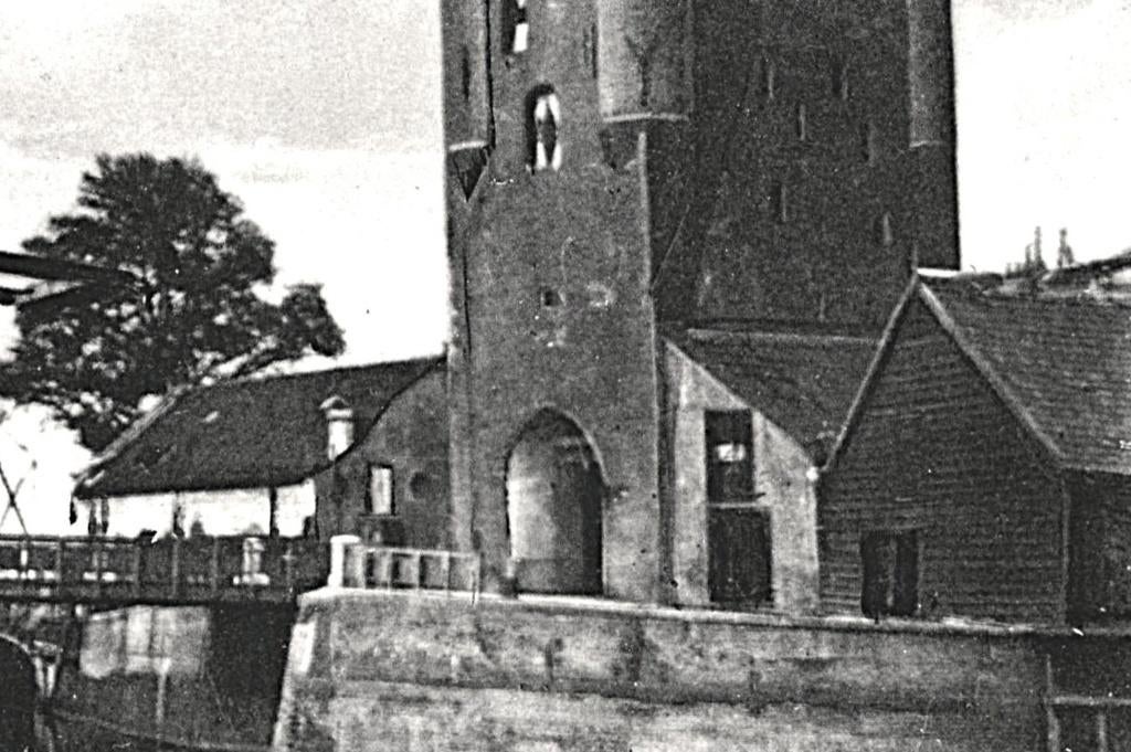946407 Zierikzee Haven poort Nette oude kaart Onbeschreven, Ophalen of Verzenden, 1960 tot 1980, Ongelopen, Noord-Brabant